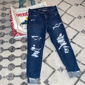 American Eagle High Waisted Jeans
